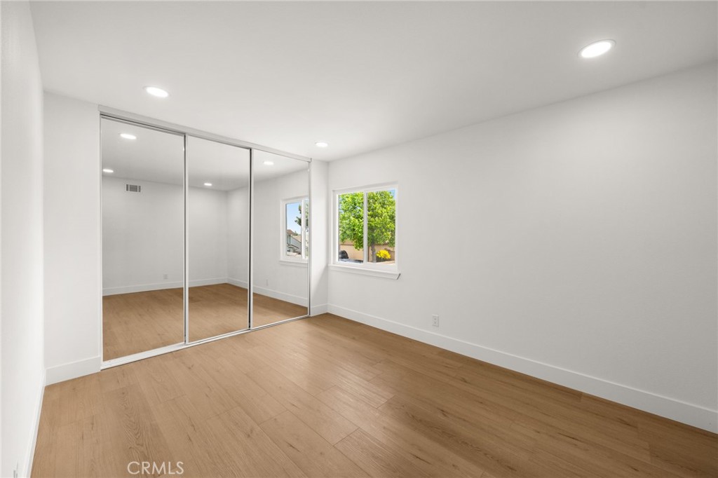 1177 Hastings Court