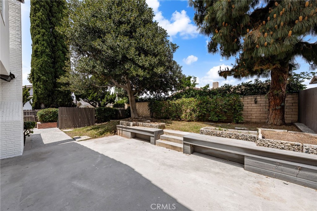 1177 Hastings Court