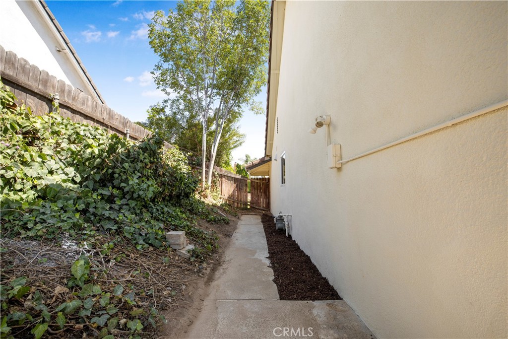 801 Navajo Drive