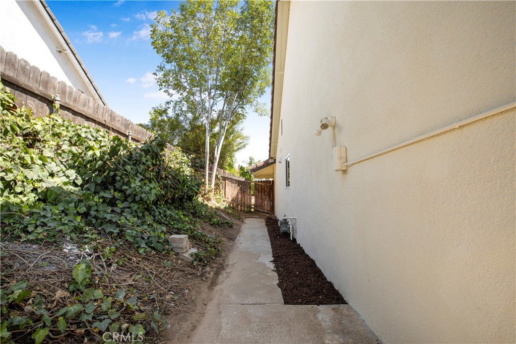 801 Navajo Drive