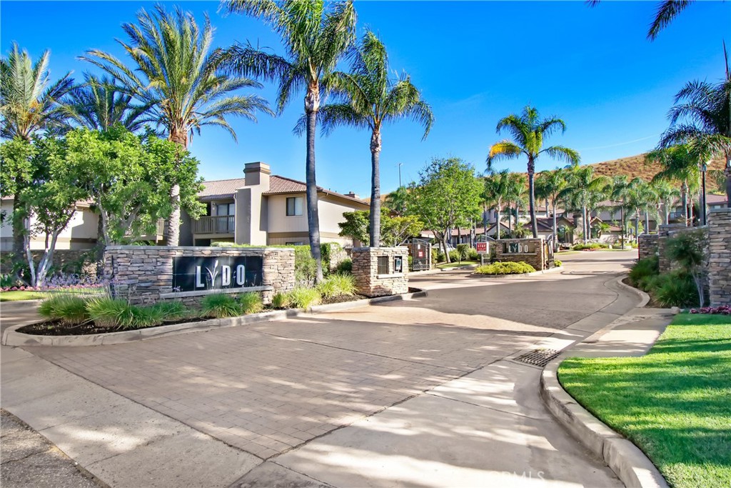 1265 Kendall Drive 222