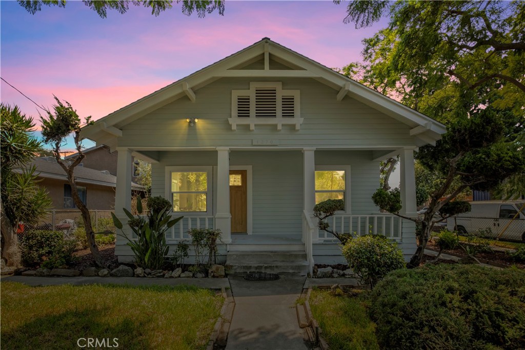 1270 W 19th Street