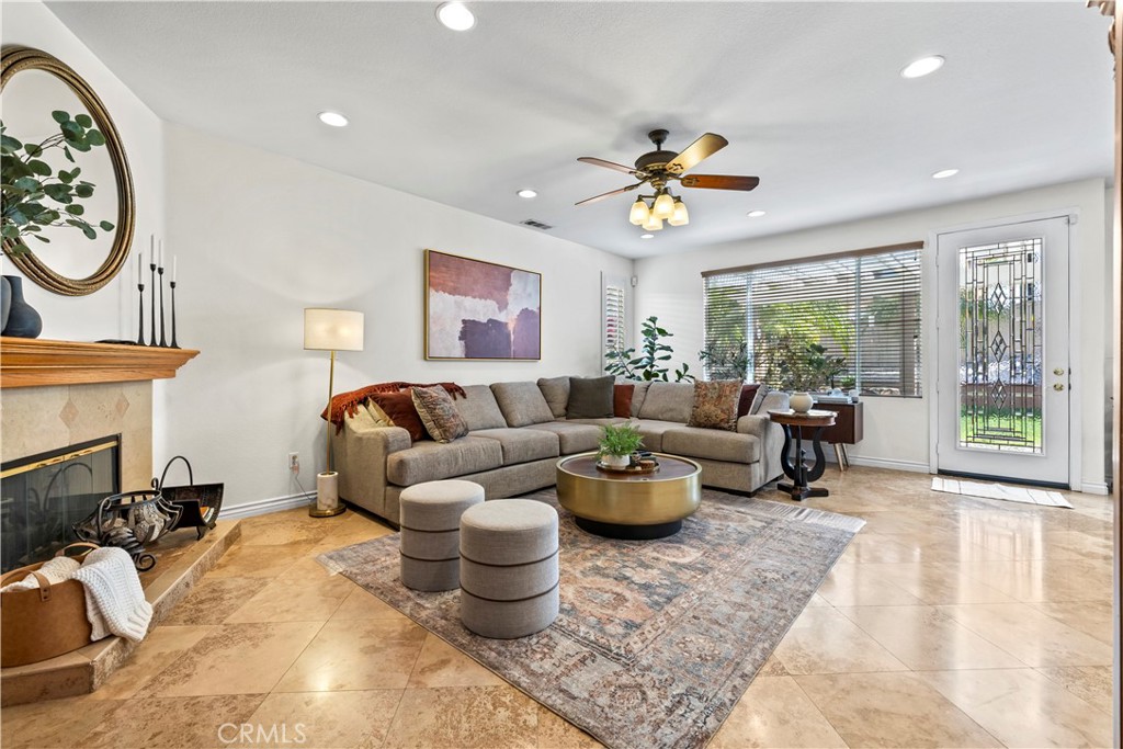 4375 Leonard Way