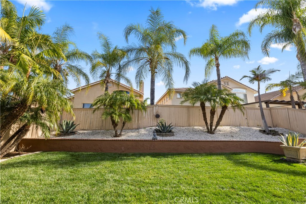 4375 Leonard Way