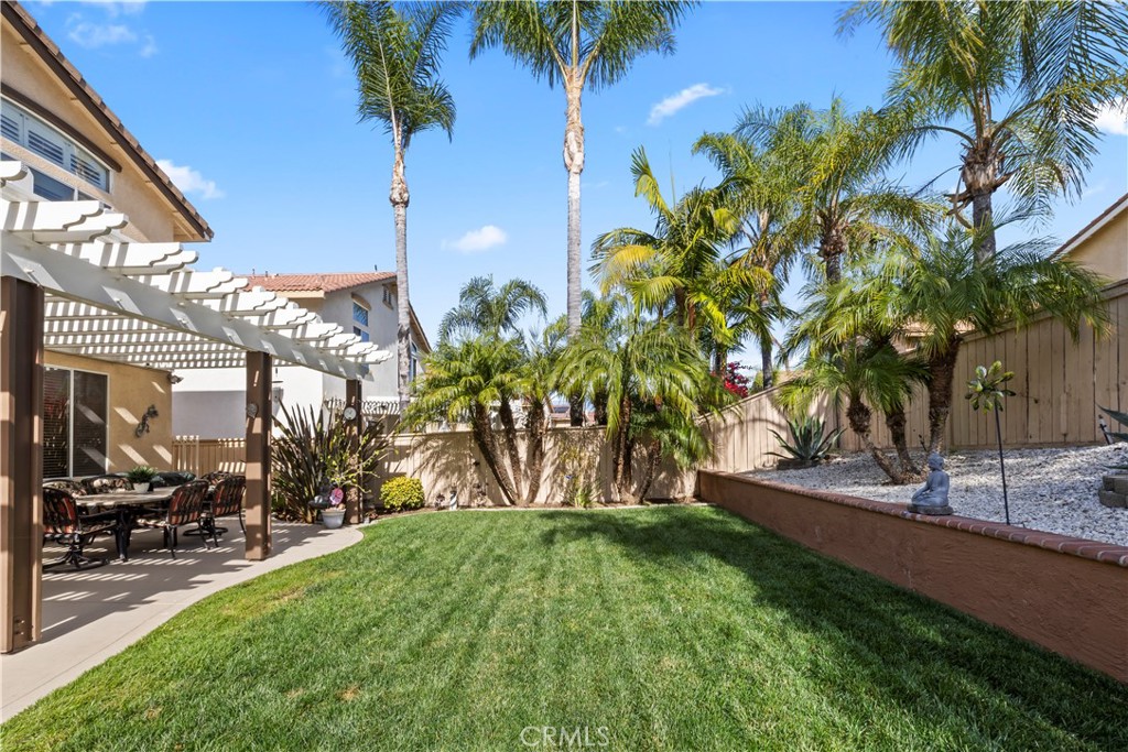 4375 Leonard Way