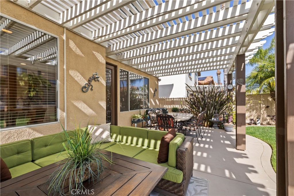 4375 Leonard Way