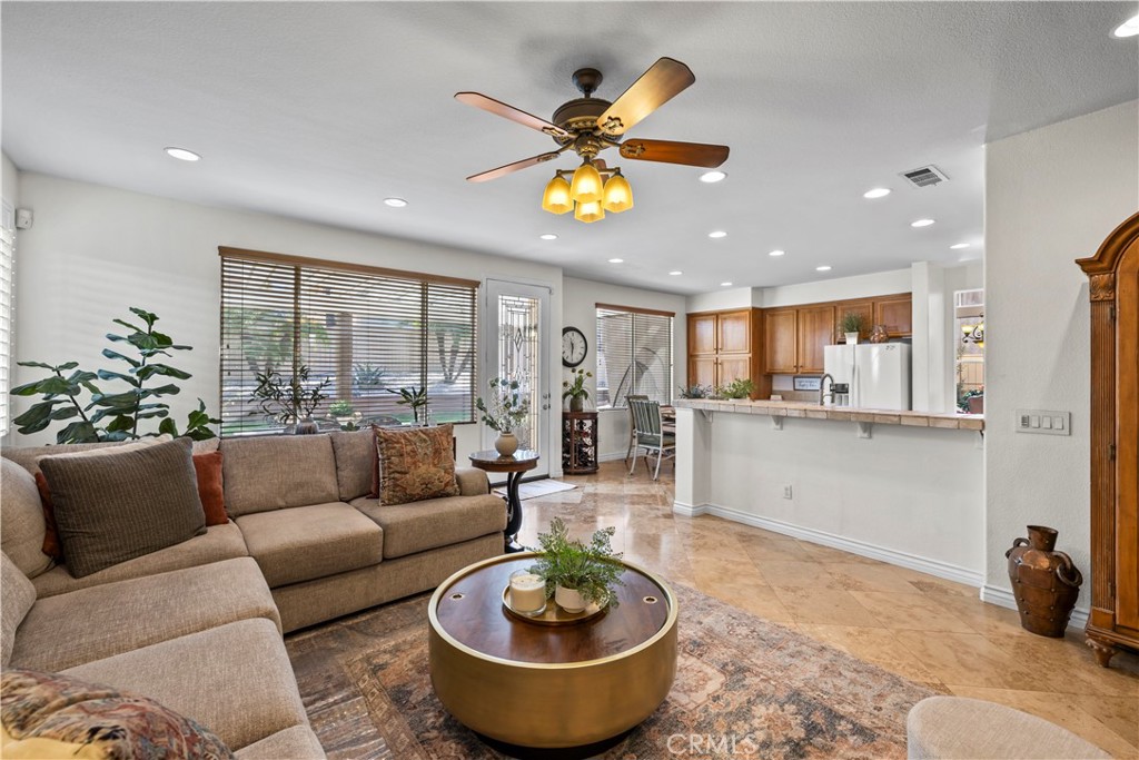4375 Leonard Way