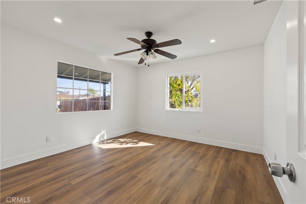 605 W 1st