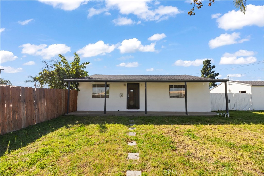 605 W 1st