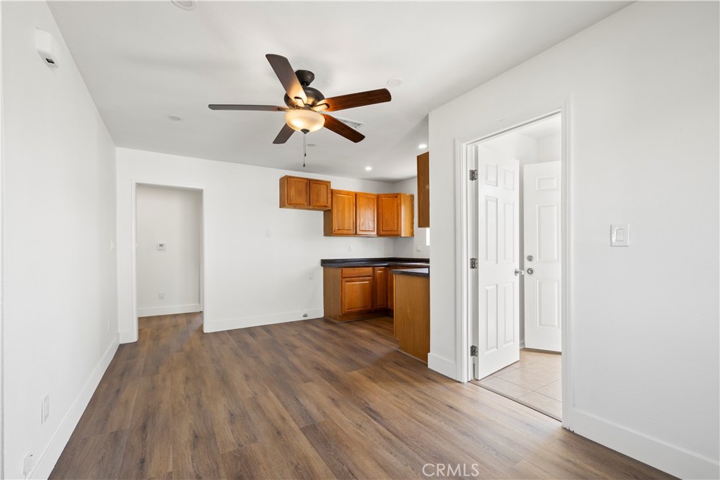 605 W 1st