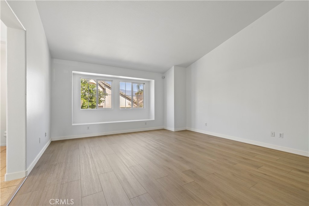 12222 Dry Creek