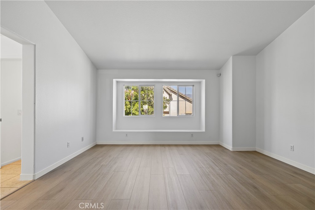 12222 Dry Creek