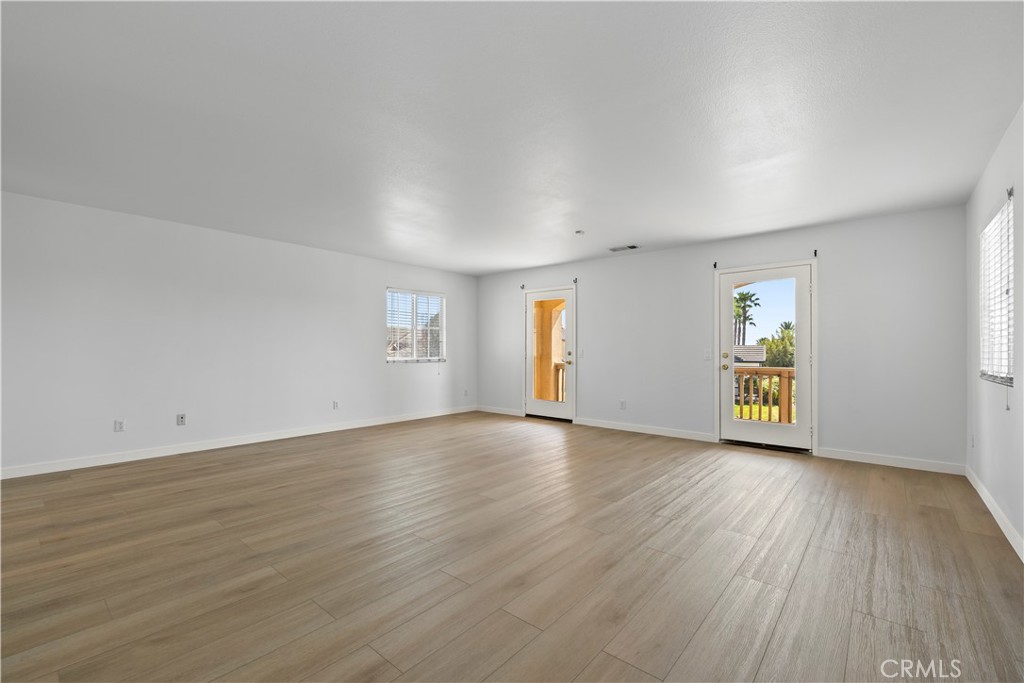 12222 Dry Creek
