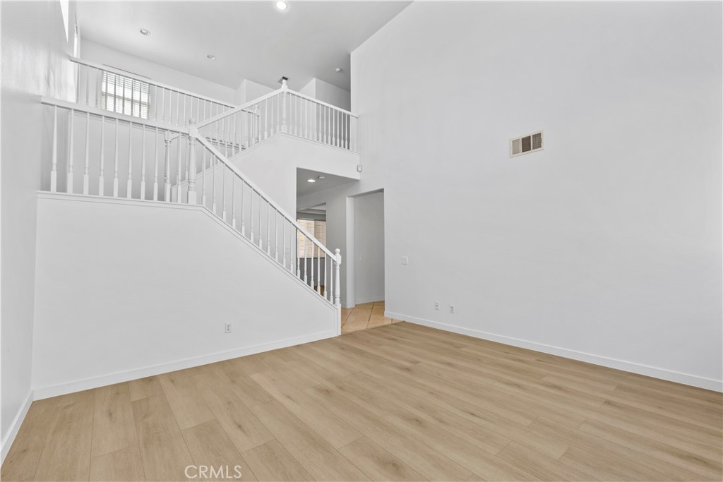12222 Dry Creek