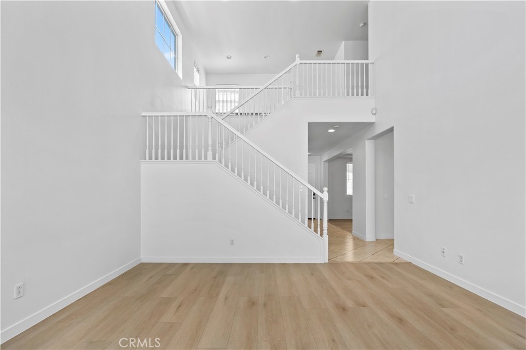 12222 Dry Creek