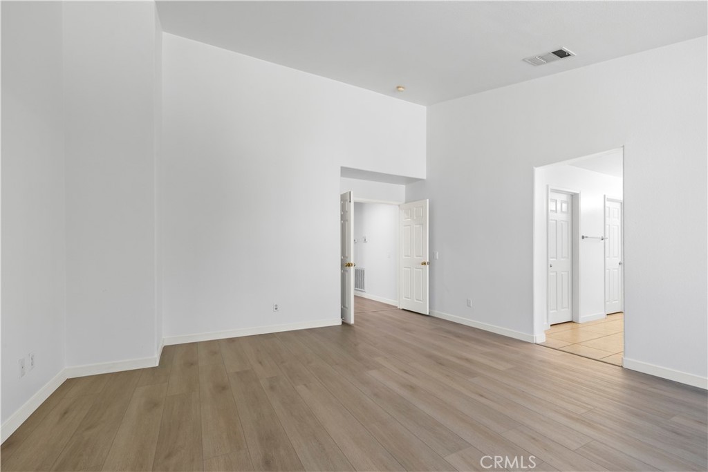 12222 Dry Creek