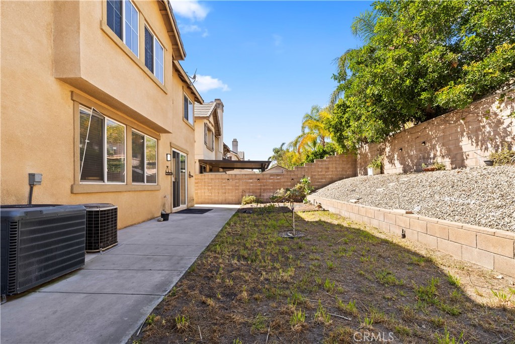 12222 Dry Creek