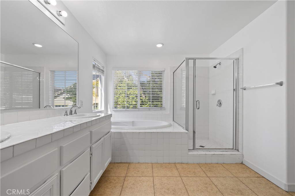 12222 Dry Creek