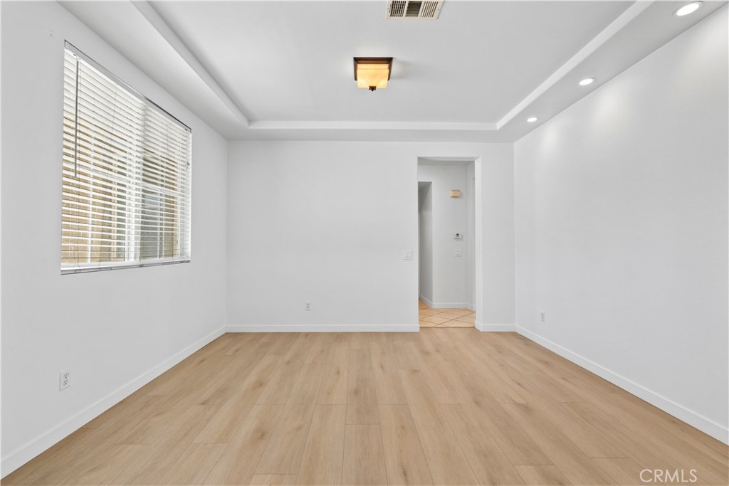 12222 Dry Creek