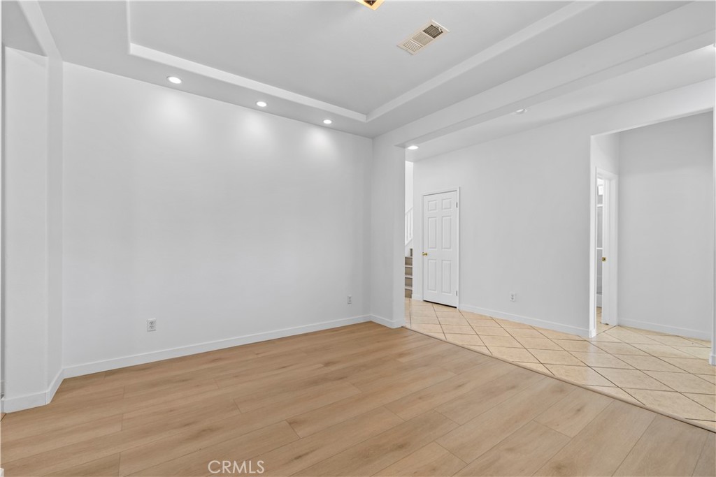 12222 Dry Creek