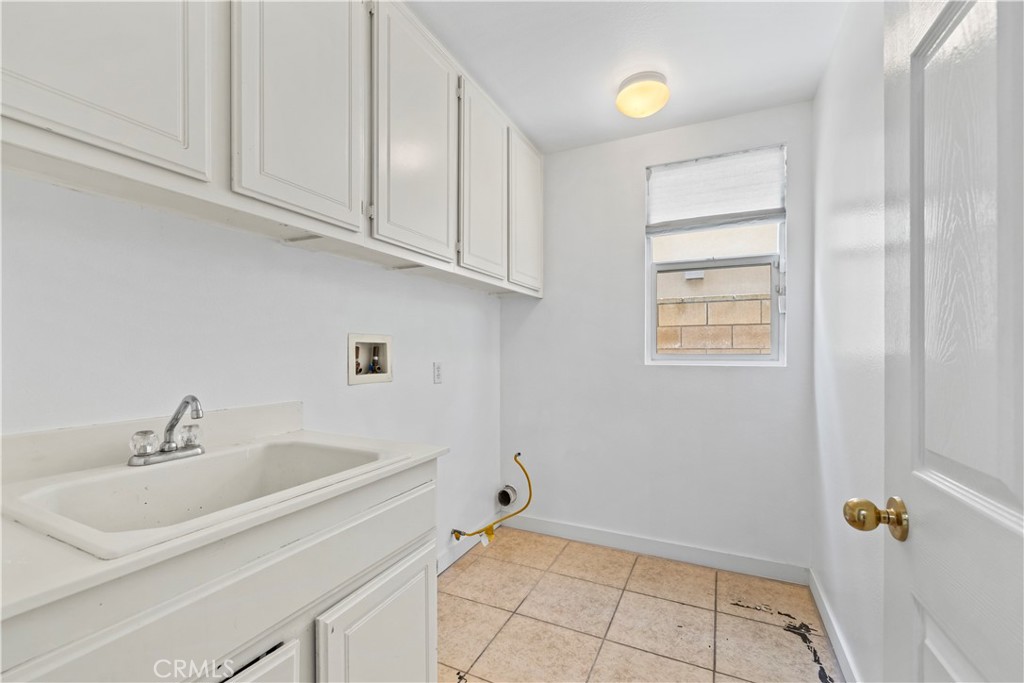 12222 Dry Creek