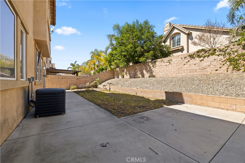 12222 Dry Creek