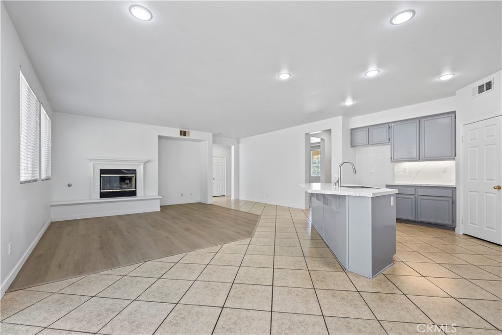 12222 Dry Creek