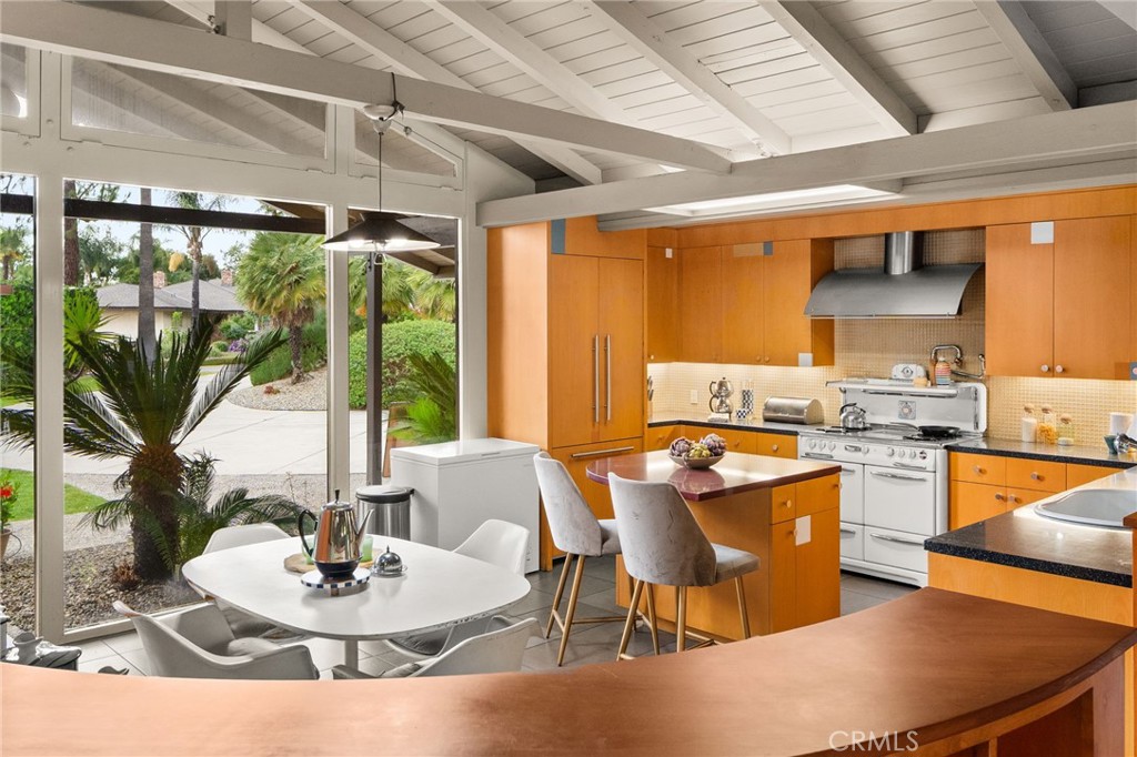 4250 Piedmont Mesa Road