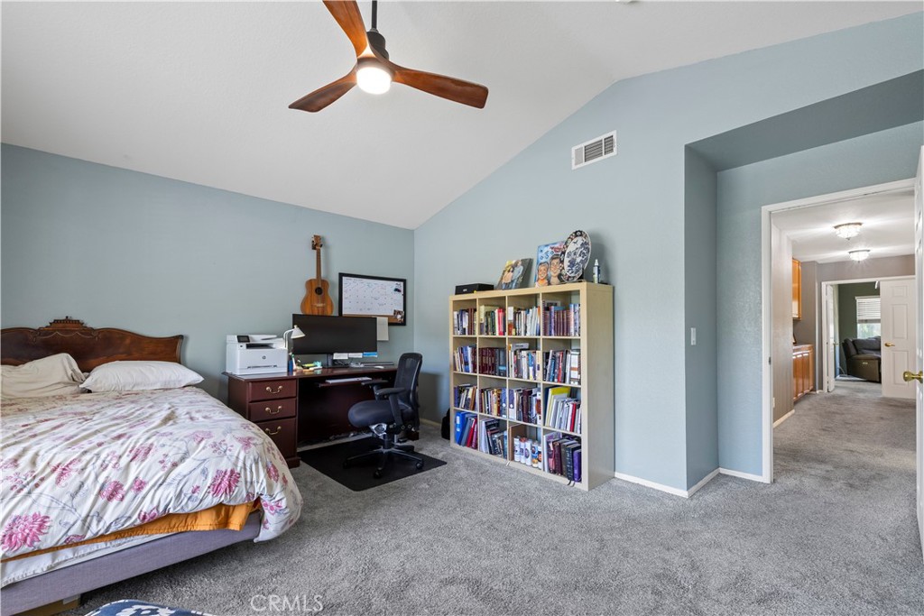 22120 Grovepark