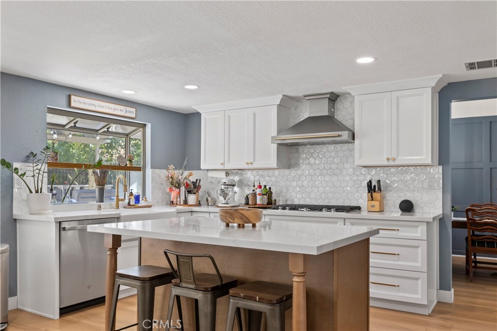 22120 Grovepark