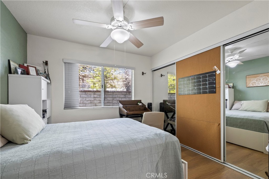 22120 Grovepark