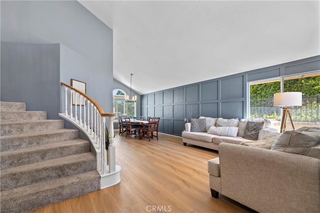 22120 Grovepark