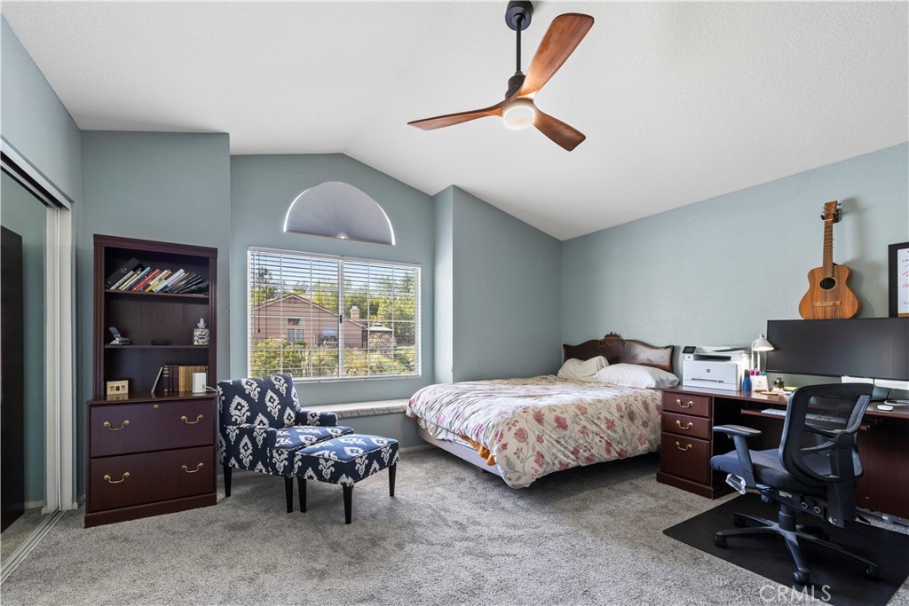 22120 Grovepark