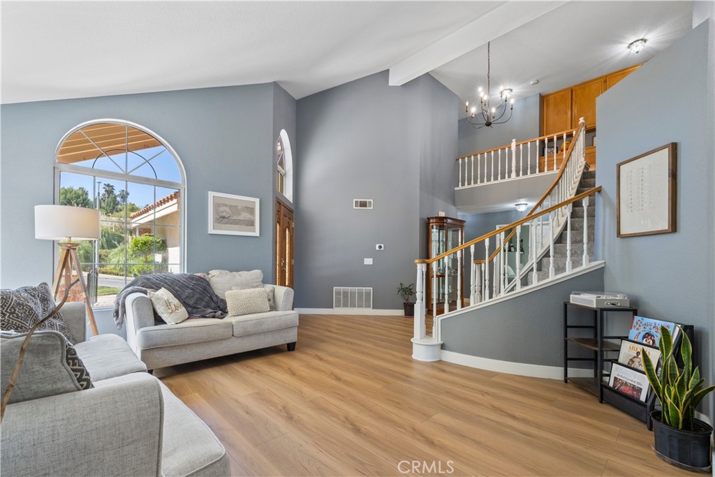 22120 Grovepark