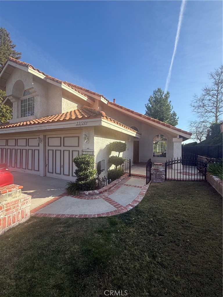 22120 Grovepark