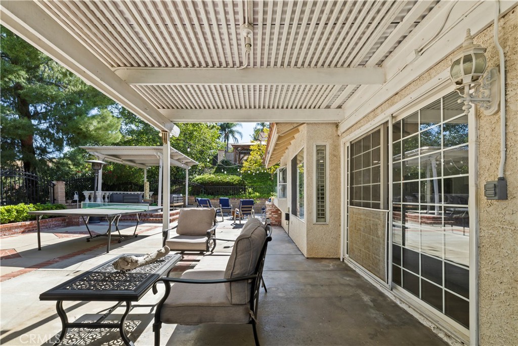 22120 Grovepark