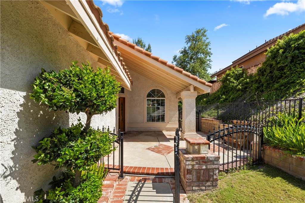 22120 Grovepark