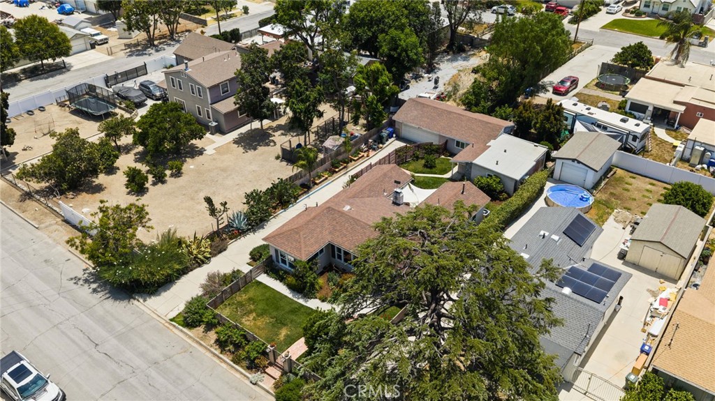 9423 Lomita Drive
