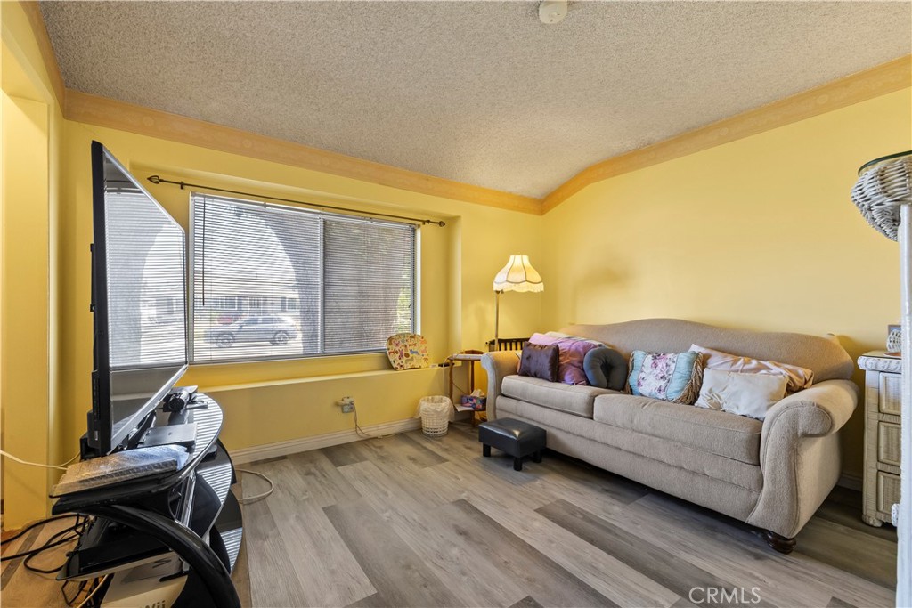 330 Golden Carriage