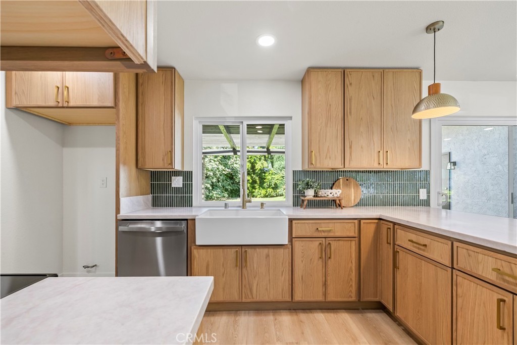 1613 Erin Avenue
