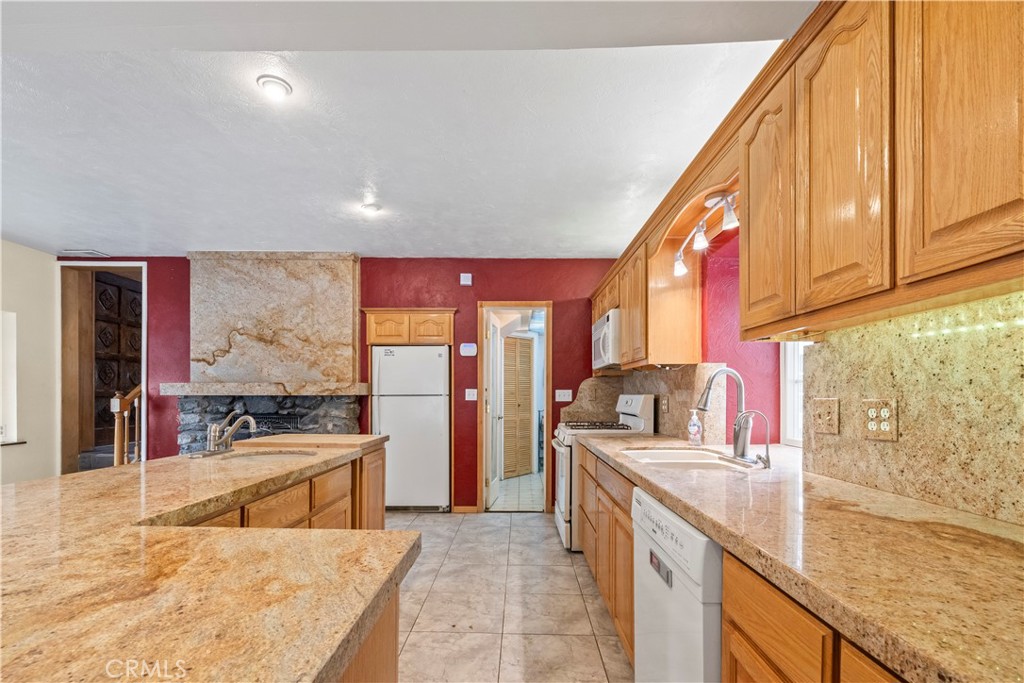 1576 State Highway 2