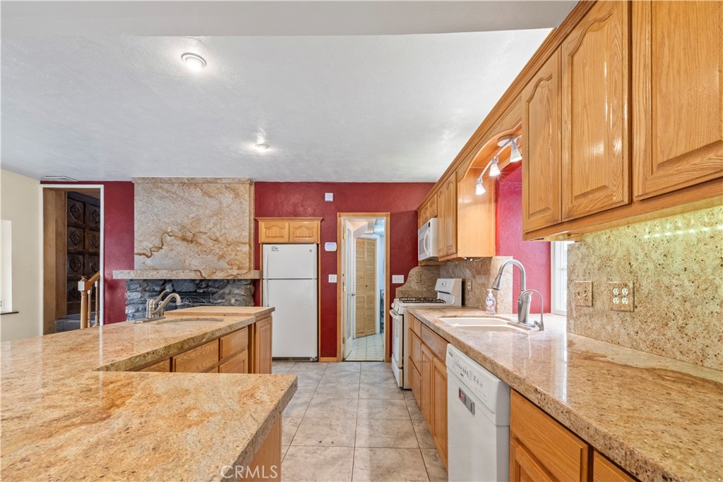 1576 State Highway 2