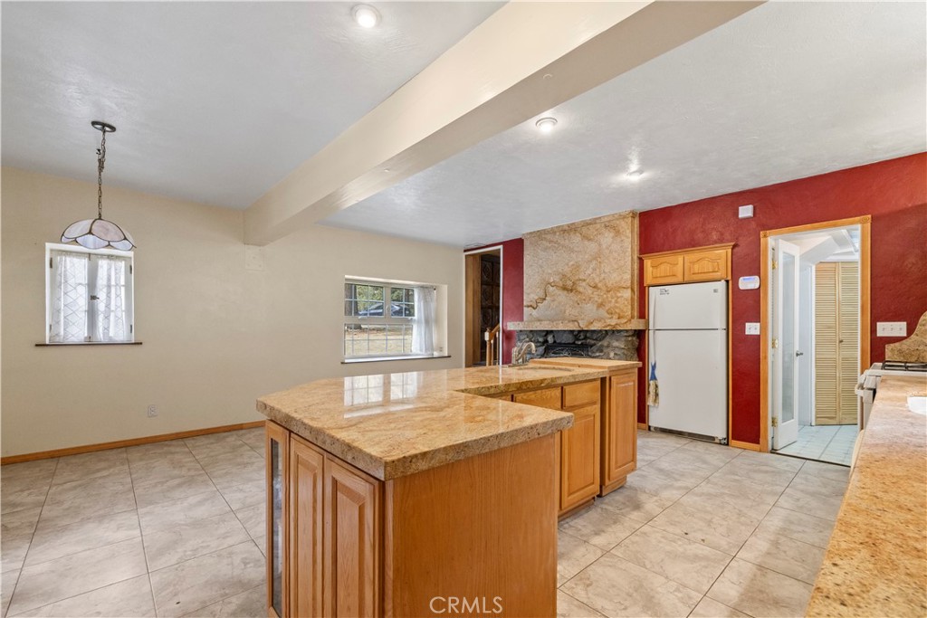 1576 State Highway 2