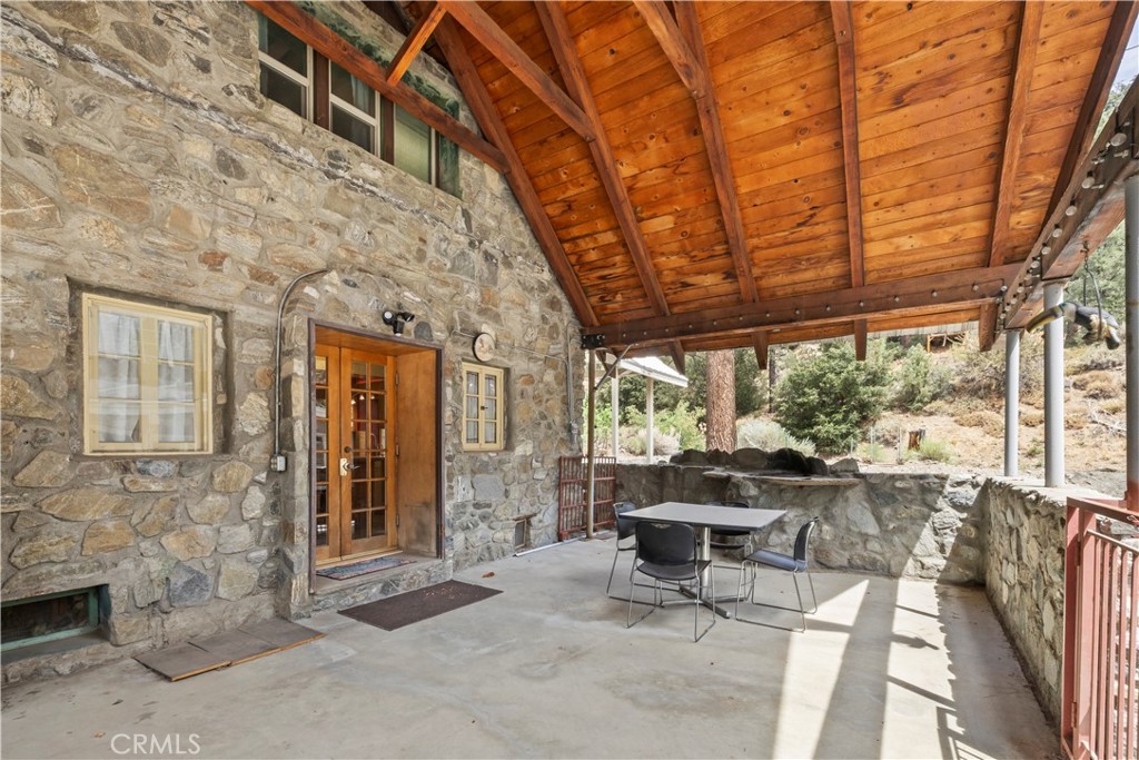 1576 State Highway 2