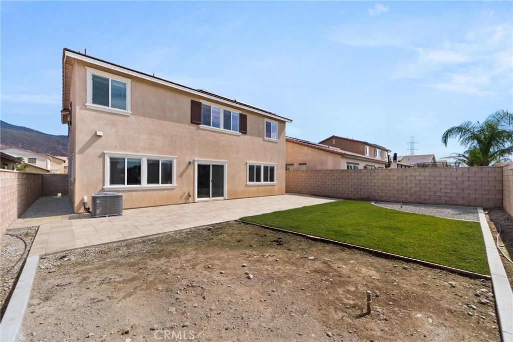 15623 Kings Peak Drive