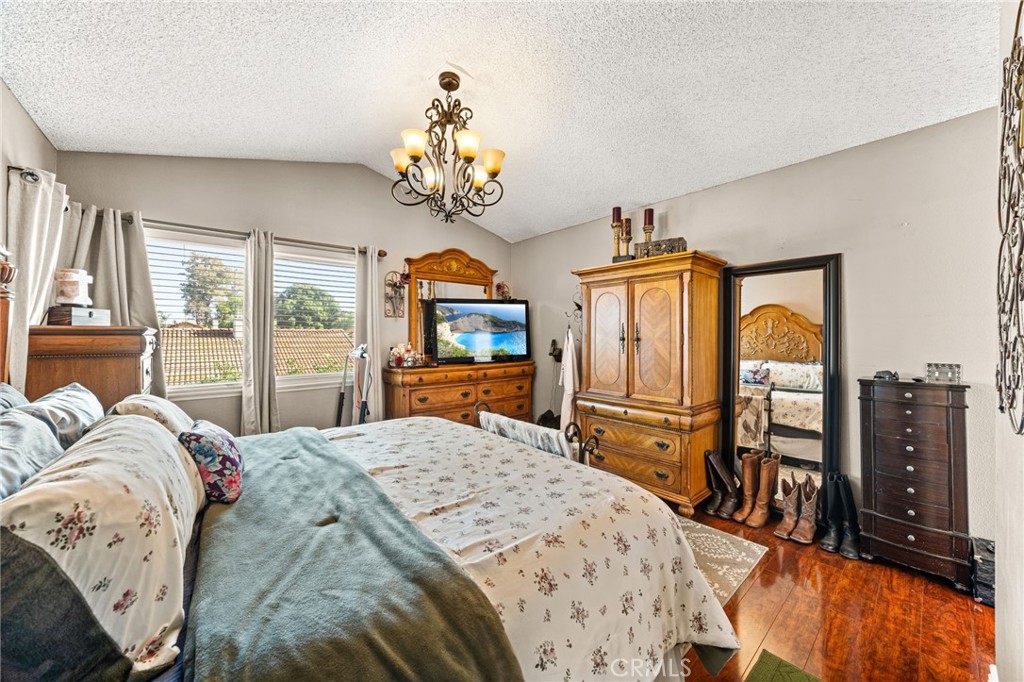 3932 Salt Creek