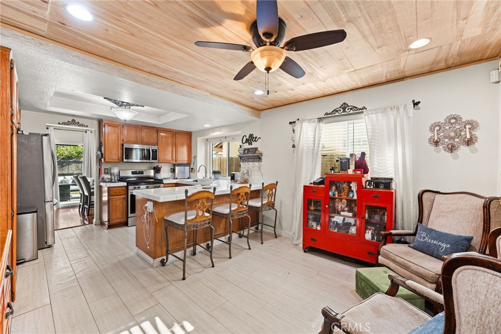 3932 Salt Creek