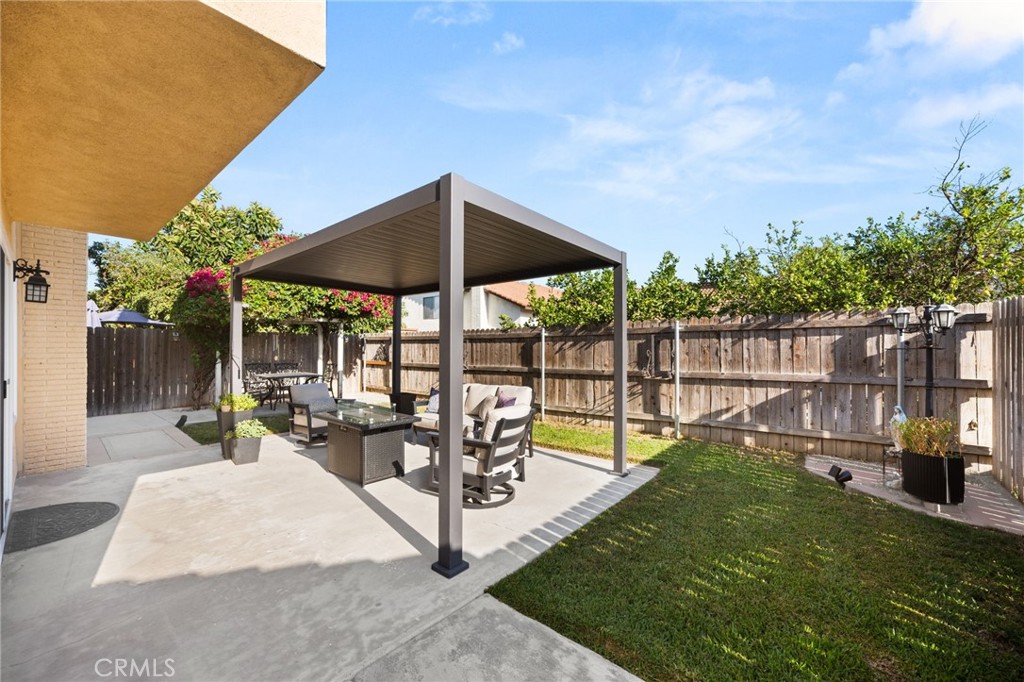 3932 Salt Creek