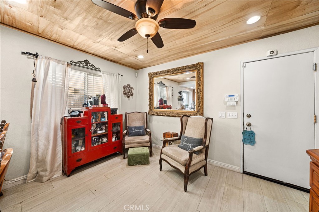 3932 Salt Creek