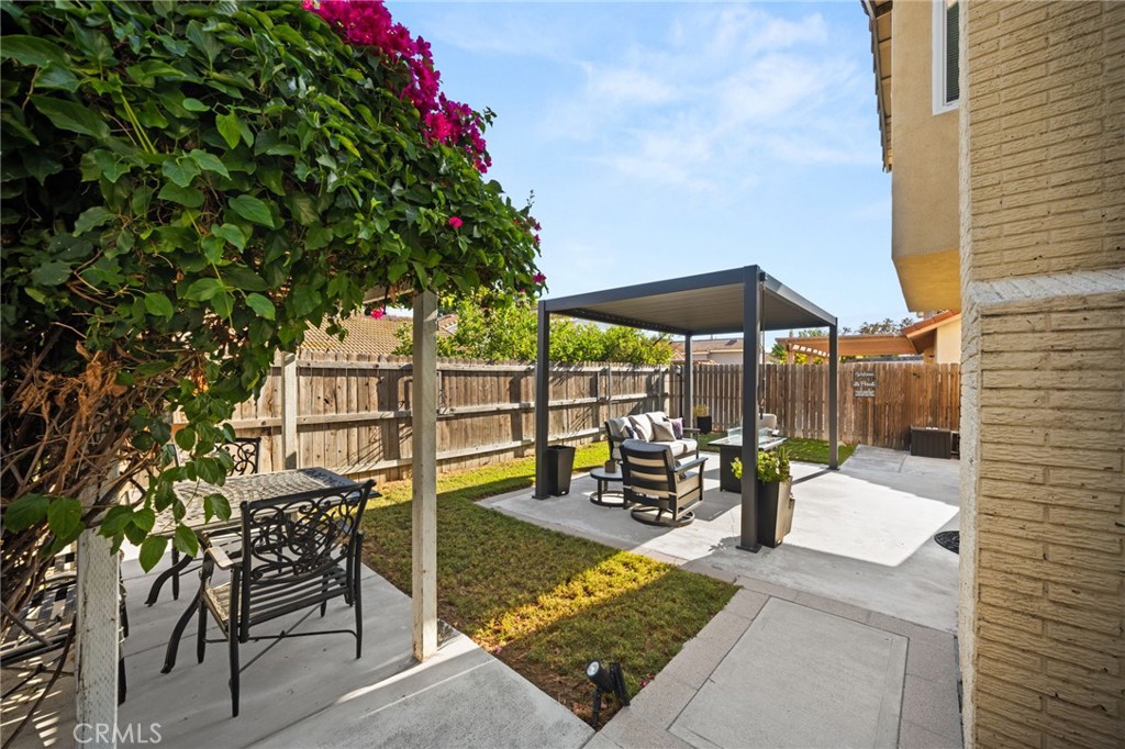 3932 Salt Creek